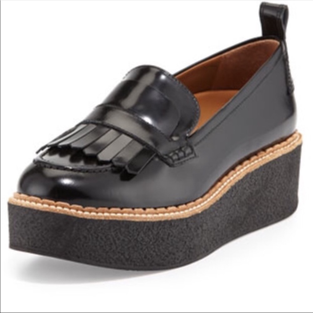 Flamingos Wellington patent Leather Fringe Platform Loafer size 6